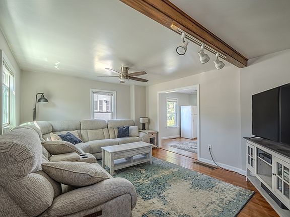 3rd image of 26 Elmwood Ave