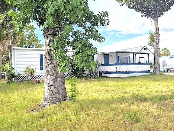 5th image of 6811 Heron Ln