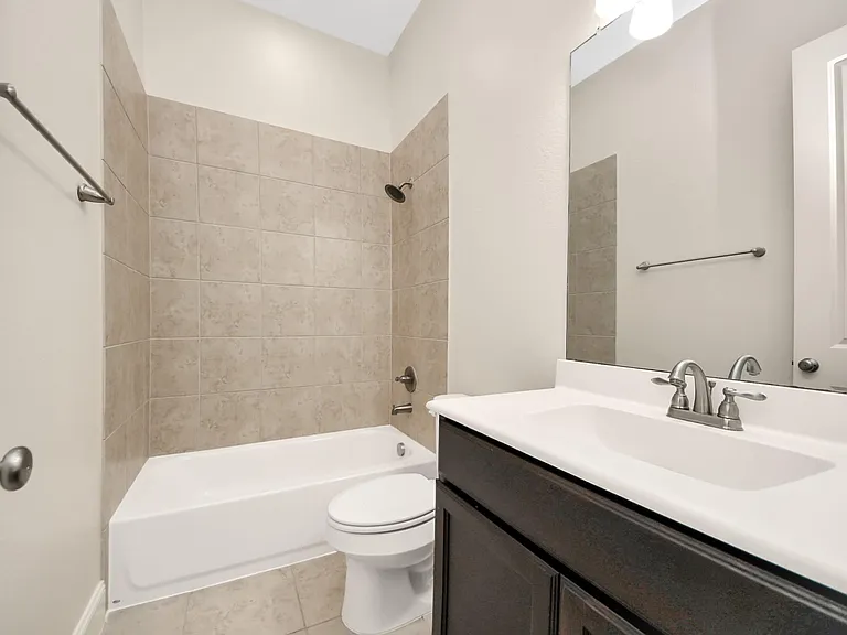 9814 Carver Dr — Photo 16