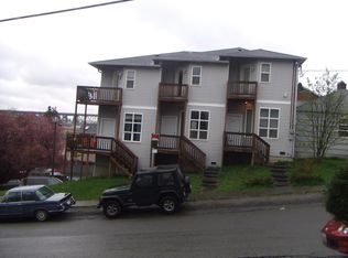 152 Florentia St #D, Seattle, WA 98109