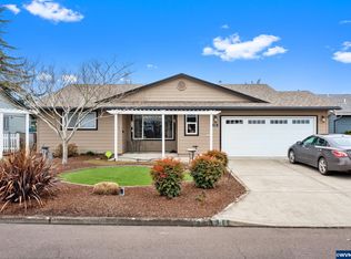 691 N Cascade Dr, Woodburn, OR