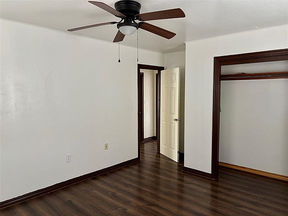 5th image of 632 Circle Dr