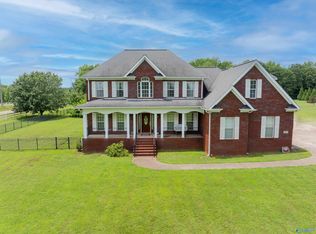 583 Beth Rd, New Market, AL 35761