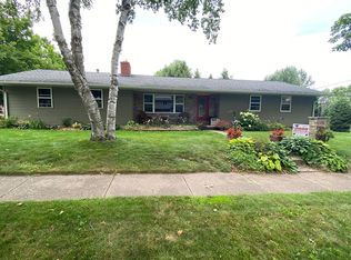 108 8th St, Marathon, WI 54448