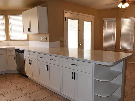 5th image of 11007 W Sunflower Pl