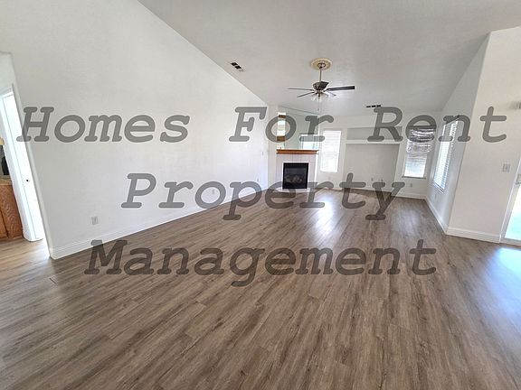 2nd image of 1327 Patsy St