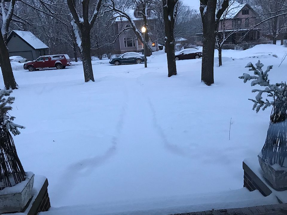 2nd image of 216 Forest Ave