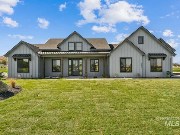 3999 Eleanor Ln, Emmett, ID 83617