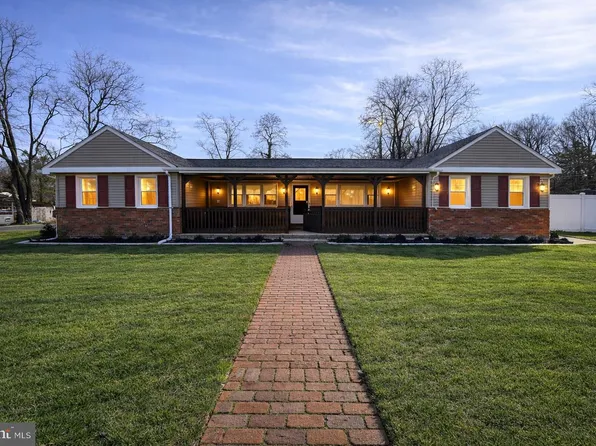 216 Almonesson Rd, Blackwood, NJ 08012