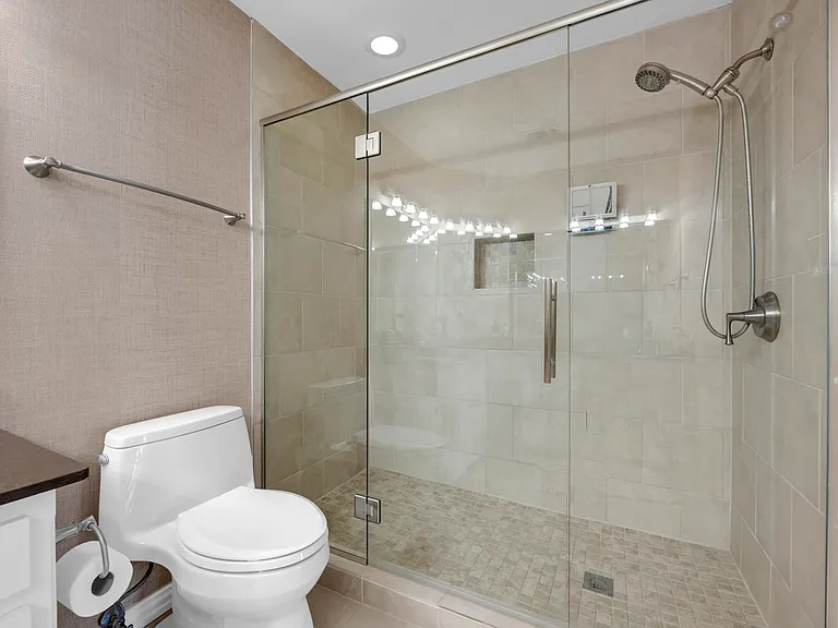 415 Horseshoe Bay North Blvd — Photo 23