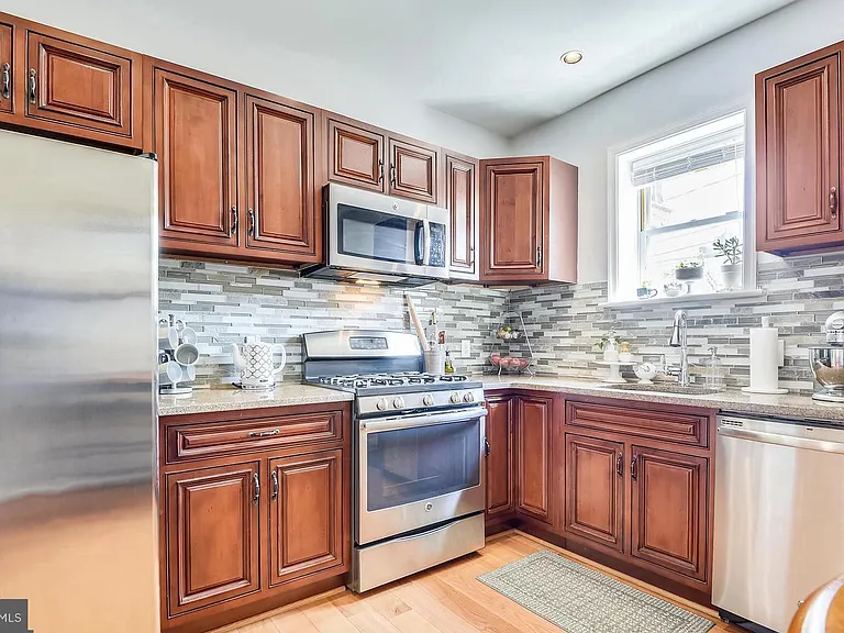 119 N Belnord Ave — Photo 3