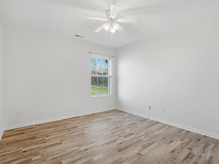 3604 Chatham Dr — Photo 21