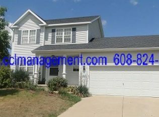 6918 Mill Bluff Dr, Madison, WI 53718