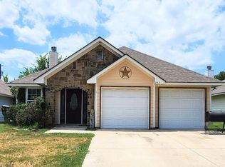 237 Firefly Dr, Springtown, TX 76082