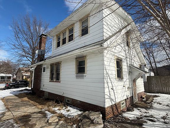 3rd image of 22680 Coulter Ave #1