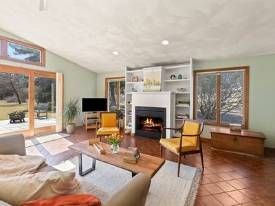 463 Johnson St, North Andover, MA, 01845
