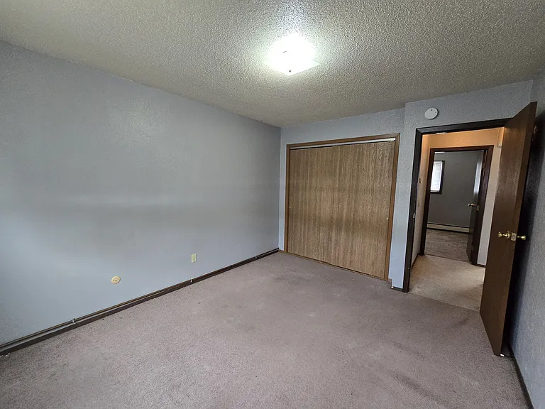101 16th Ave NW #16 — Photo 14