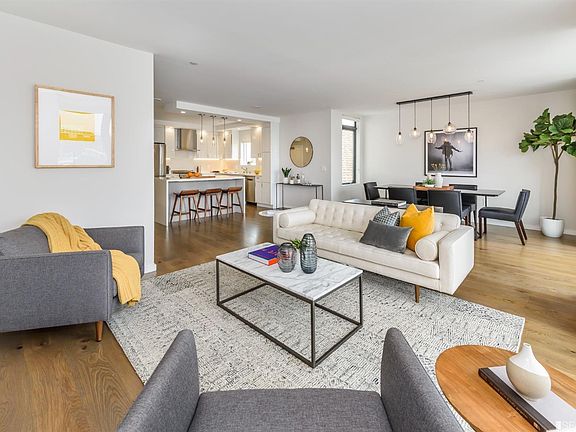 3rd image of 3032 Clement St #302