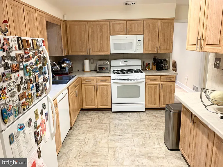 8507 Victory Ln — Photo 12