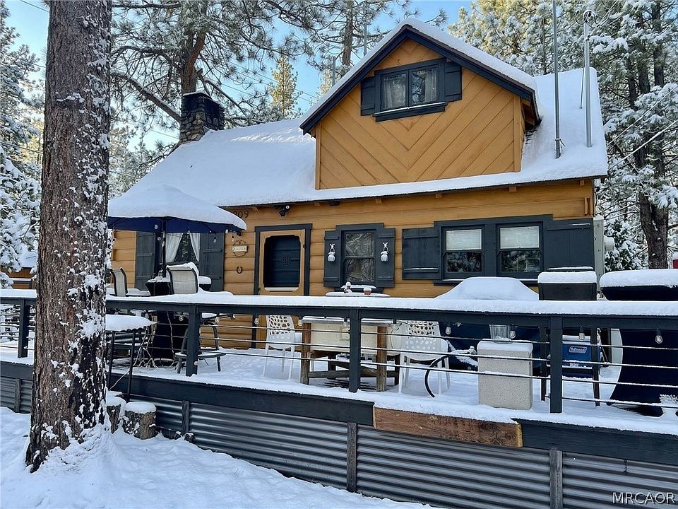 1st image of 209 Dawn Dr