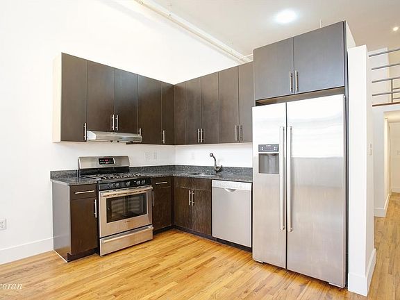 4th image of 91 Grand Ave APT 1C