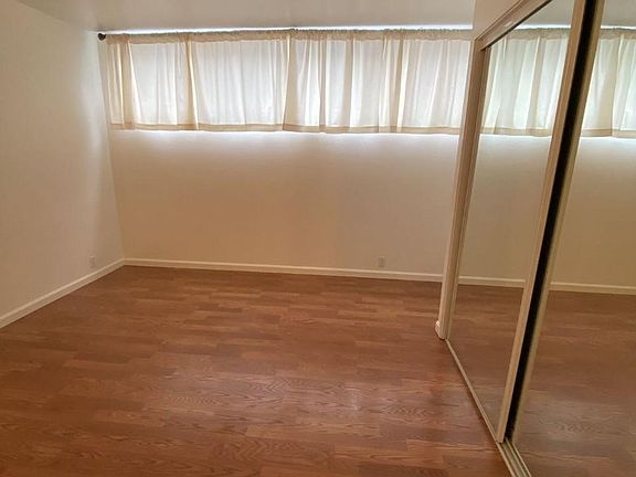 2nd image of 1712 Union St #301