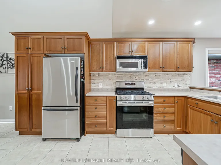 93 Lynch Cir — Photo 15