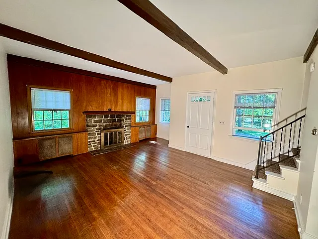 1 bed, 800 sqft, $2,300 — Photo 2
