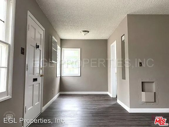 4th image of 315 W Queen St