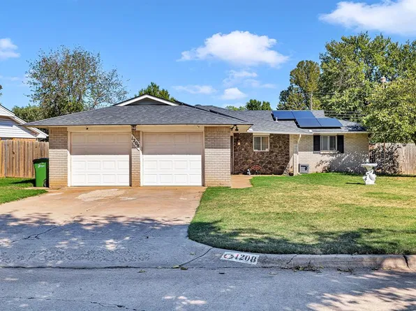 1208 Kingston Dr, Yukon, OK 73099