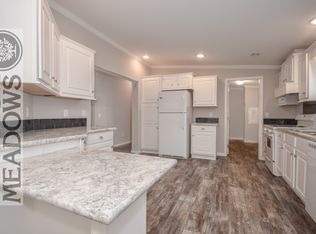 238 N Pond Dr, Mount Laurel, NJ 08054