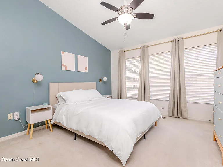 1390 Hampton Park Ln — Photo 12