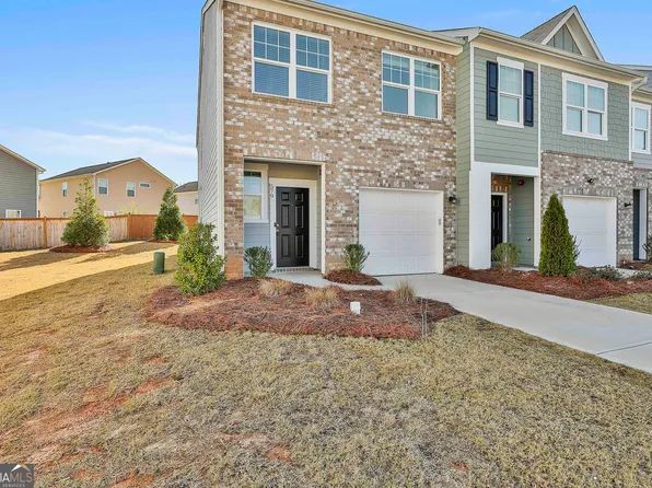 579 Magnolia Cir, Palmetto, GA 30268
