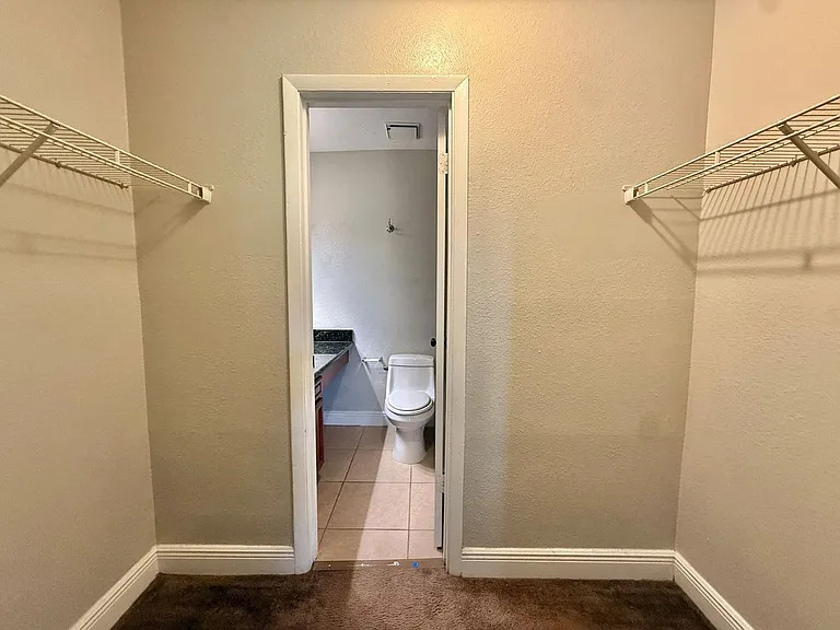 4269 S Semoran Blvd #8 — Photo 3