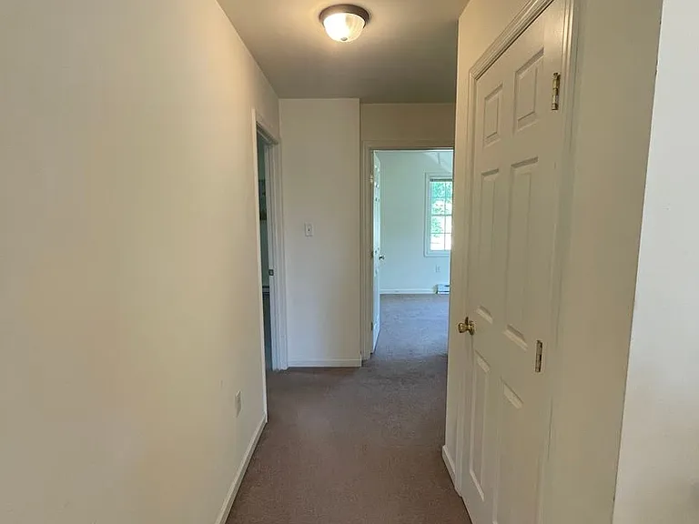 2315 Layne St — Photo 3