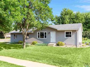 6316 W 60th St, Sioux Falls, SD 57106