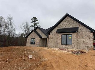 224 Middleton Pl, Benton, AR 72019