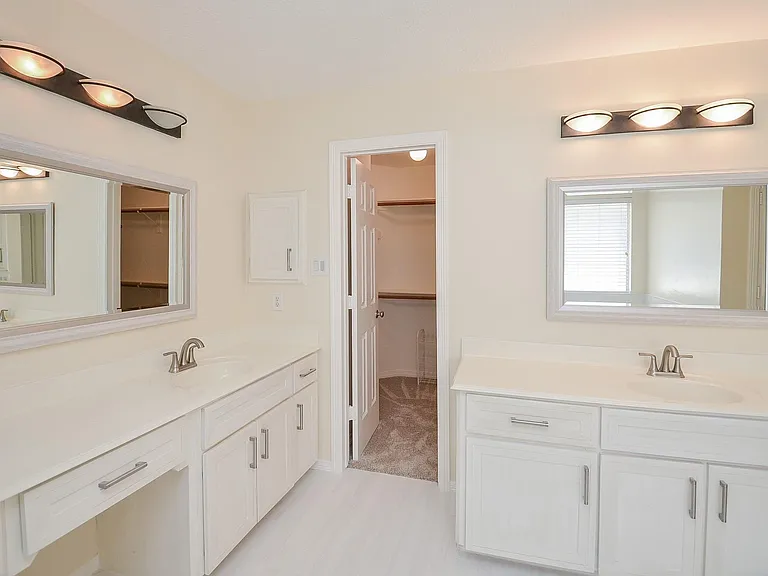 4916 Inker St — Photo 33