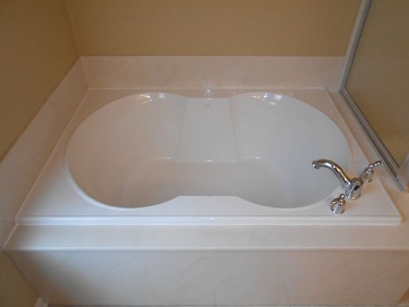 2nd image of 474 Lockmead Dr
