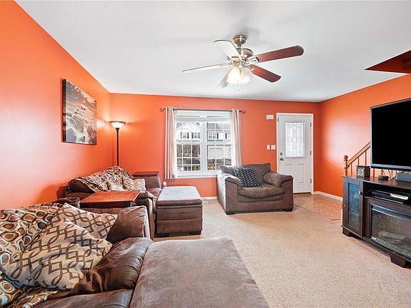 5th image of 123 Dogwood Dr