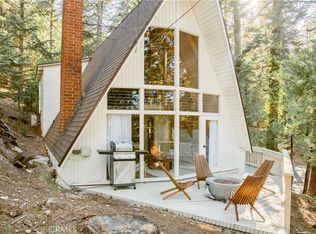 282 Hillside Dr, Lake Arrowhead, CA 92311