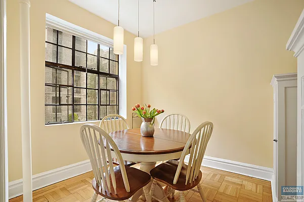 Sold by Bellmarc Realty | media 10