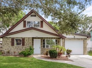 9272 87th Ave, Seminole, FL 33777