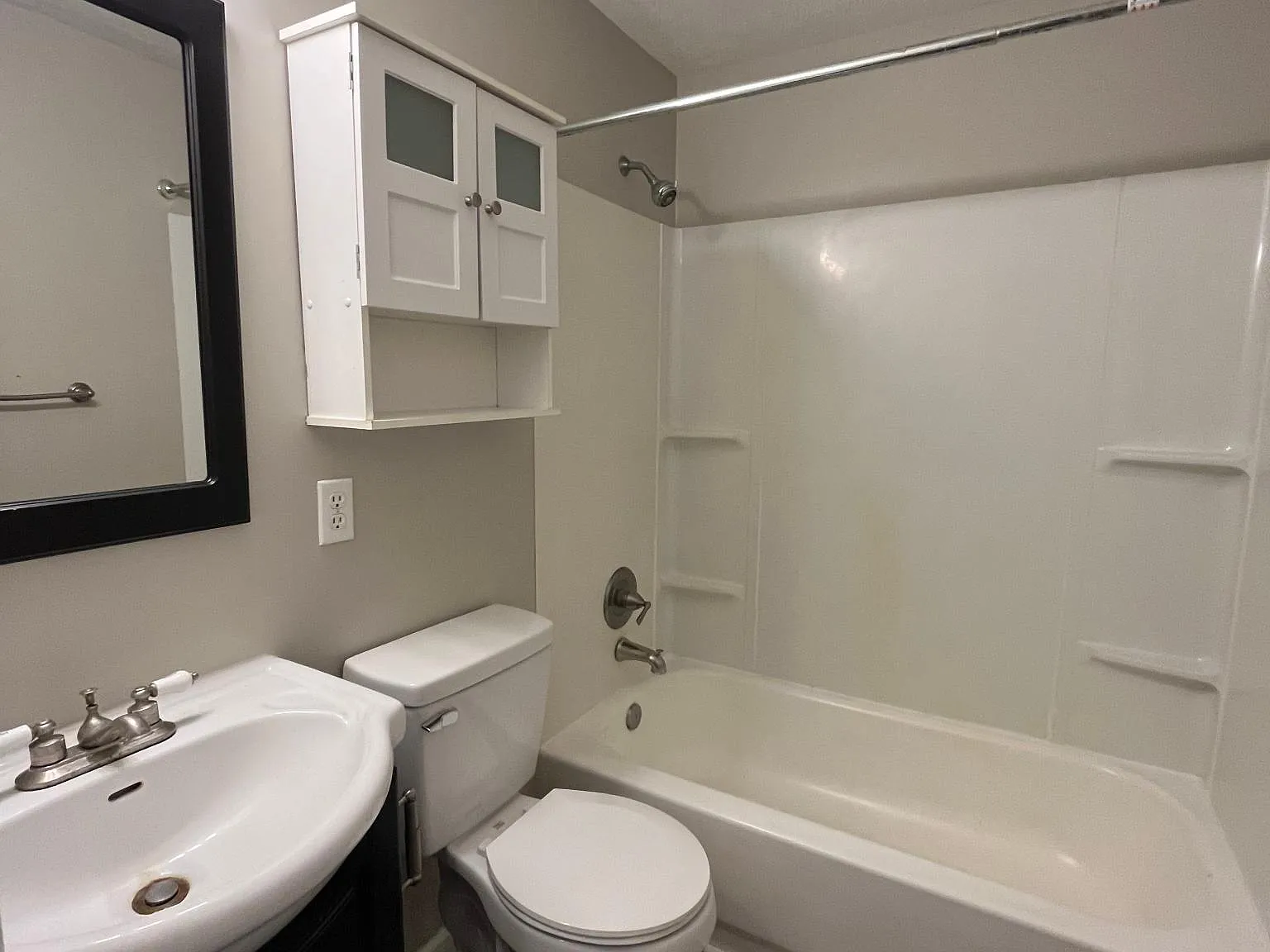 10411 McPherson St — Photo 3