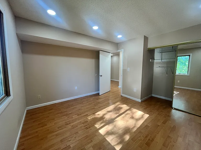 1106 Aspen Dr — Photo 12