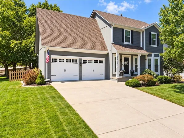 16256 S Avalon St, Olathe, KS 66062