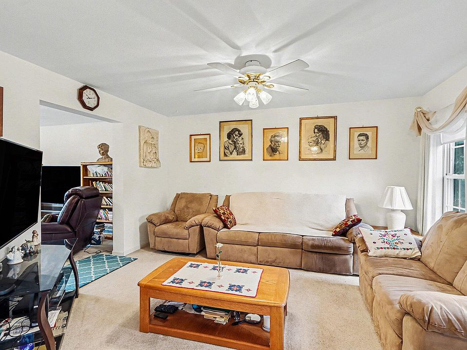 7865 Wapiti St, Portage, MI 49002 | Zillow