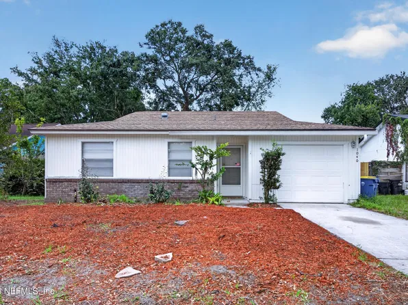 1040 Willow Cove Ct E, Jacksonville, FL 32233