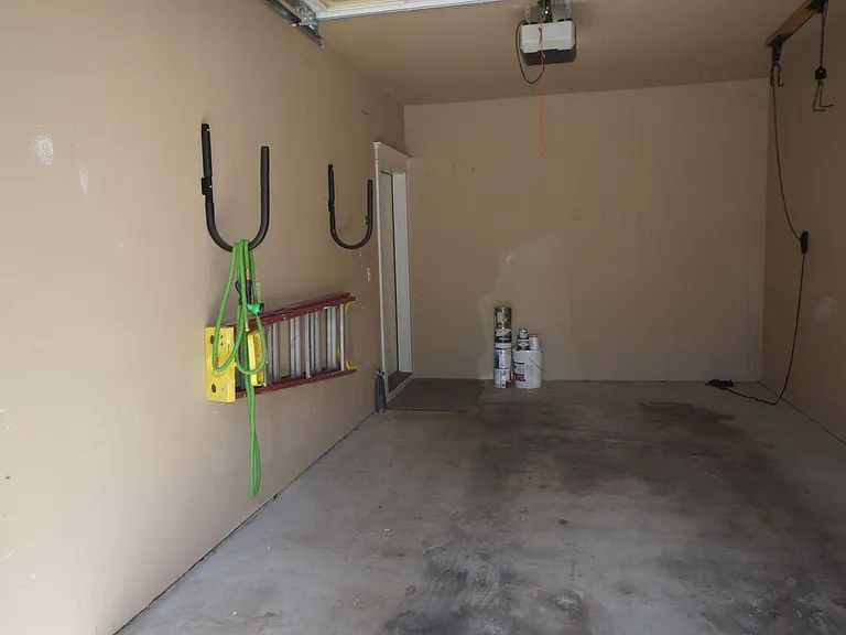 4932 SW Slavin Rd — Photo 33