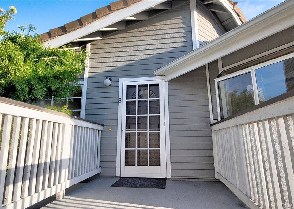 1st image of 10401 Garden Grove Blvd APT 3